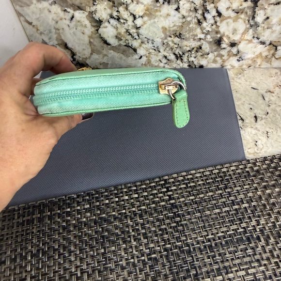 GUC Vivienne Westwood Mint Sea Green Luxury Zipper Wallet - Picture 4 of 12